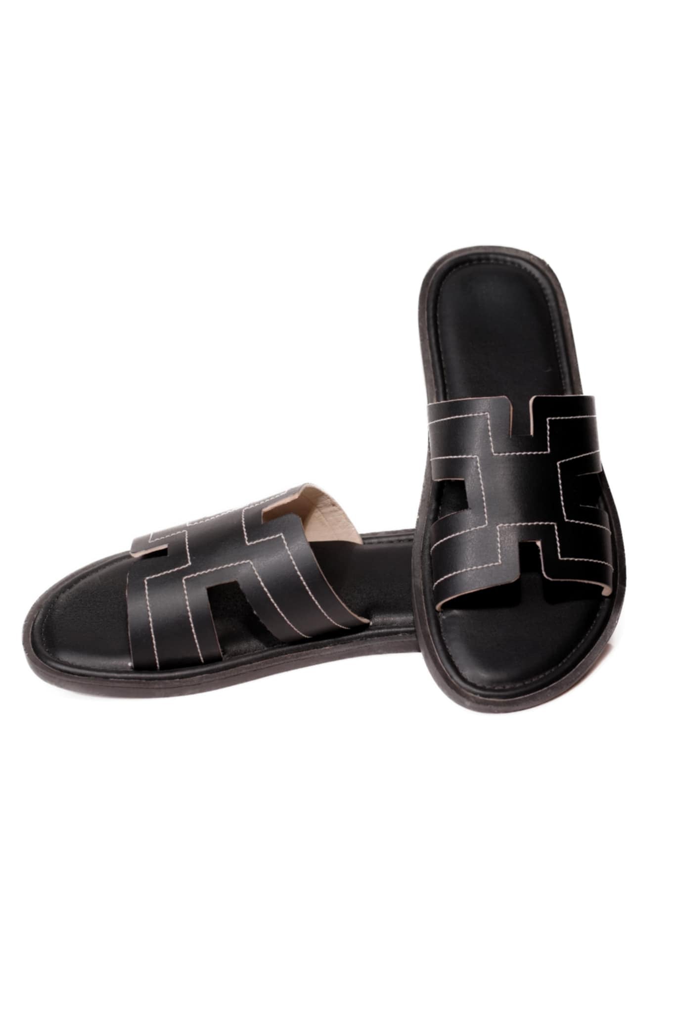 Izmiri Slippers In Unique Stitching |  Black